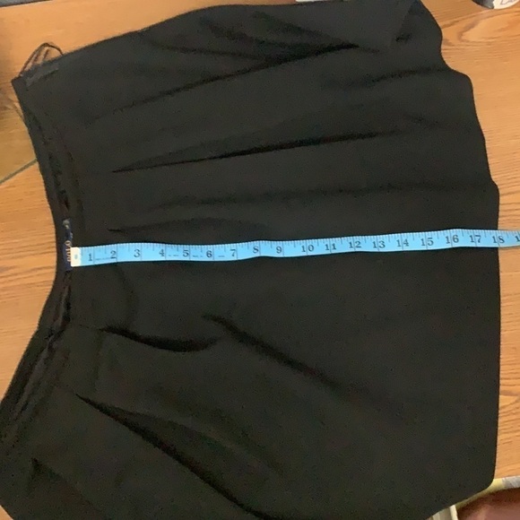 POLO Ralph Lauren black pleated skirt with pockets - Picture 5 of 5